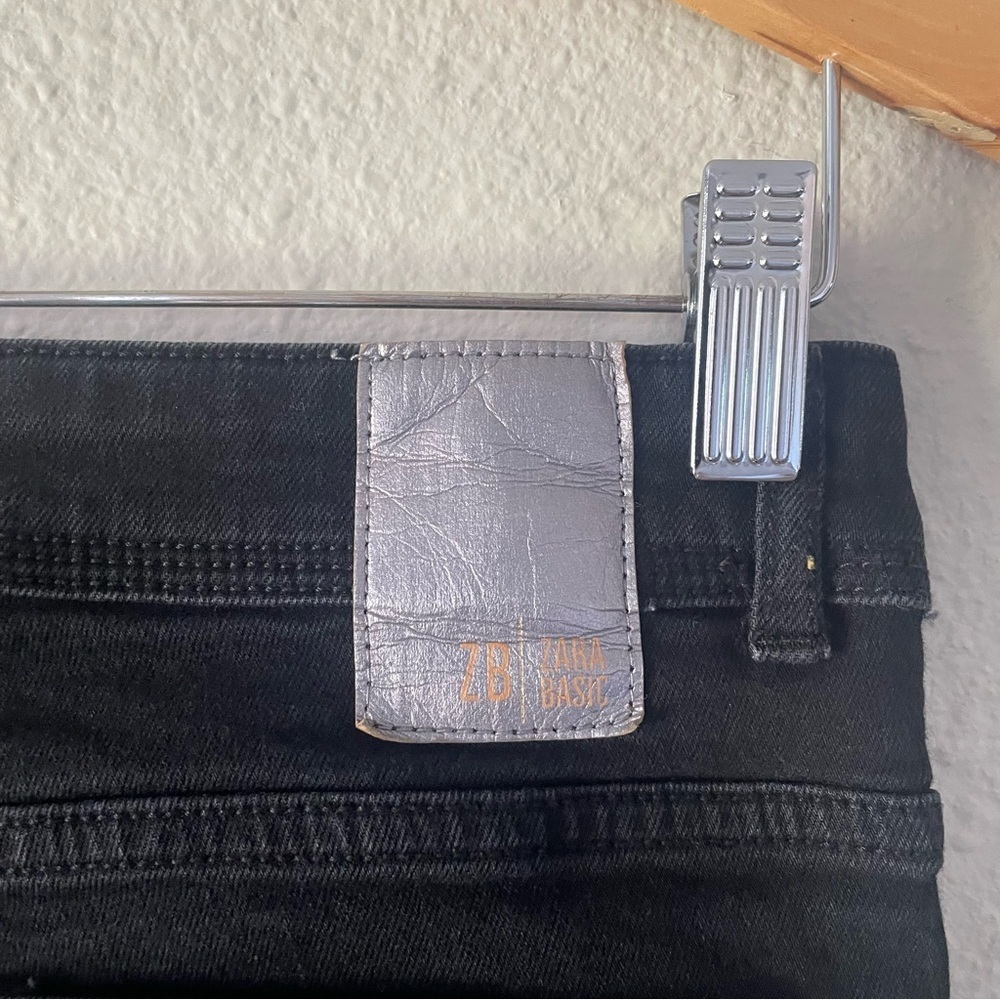 Zara Mid-Rise Skinny Jeans Women’s 4 Black Stretch Casual Basic Z1975 Minimalist - Picture 10 of 13